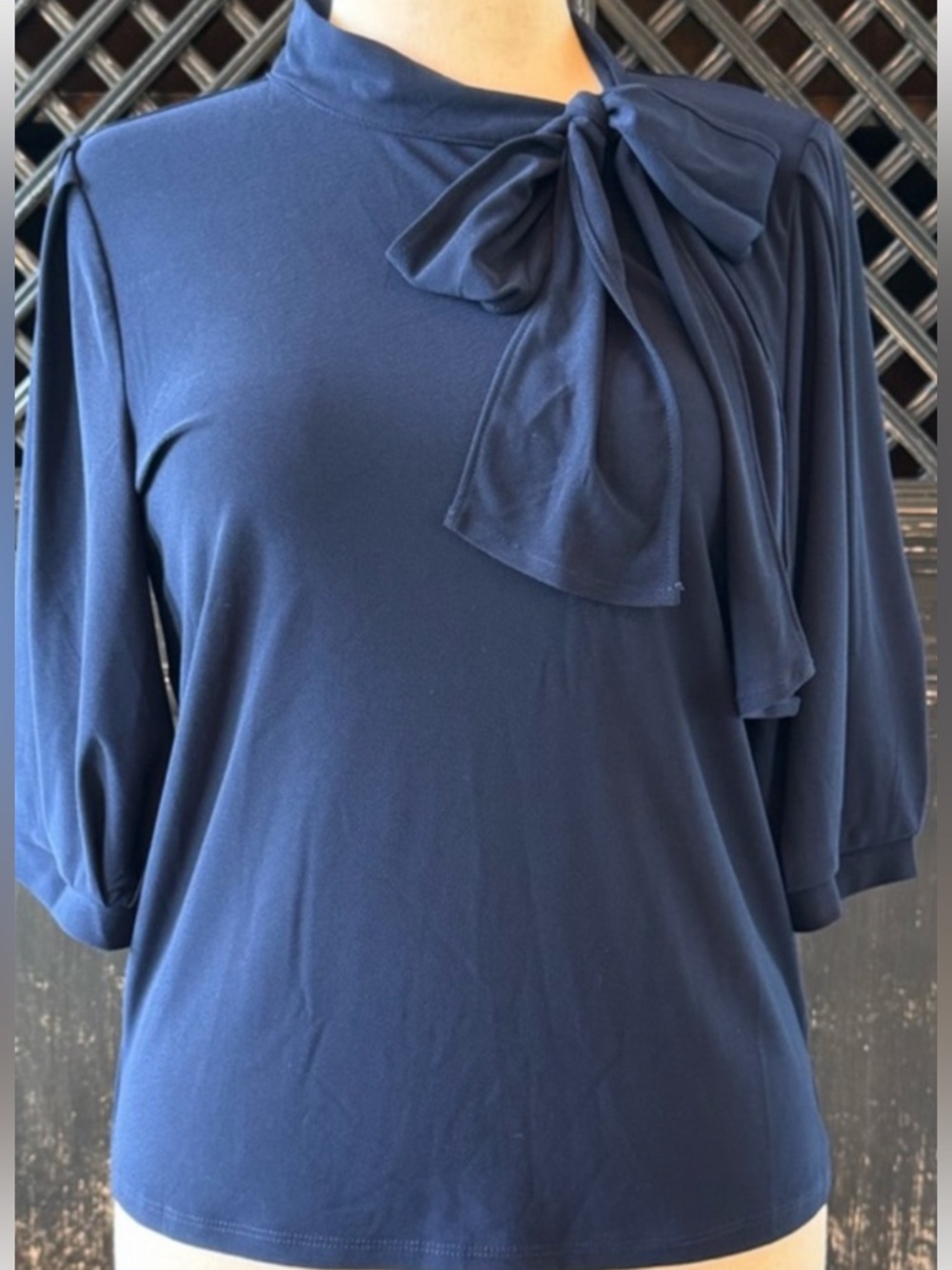 CeCe Puff Sleeve Crepe Knit Top Statement Bow Size Medium‎ elevated basic blue
